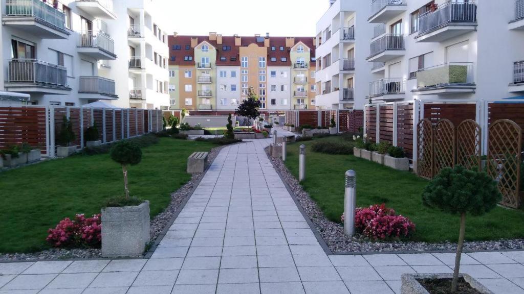 Swinoujscie Platan Patio 2- Berry Apartments Εξωτερικό φωτογραφία