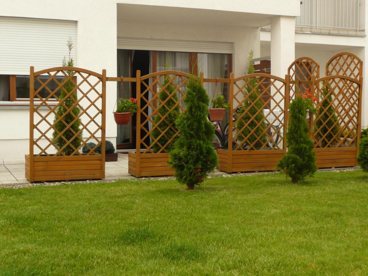 Swinoujscie Platan Patio 2- Berry Apartments Εξωτερικό φωτογραφία